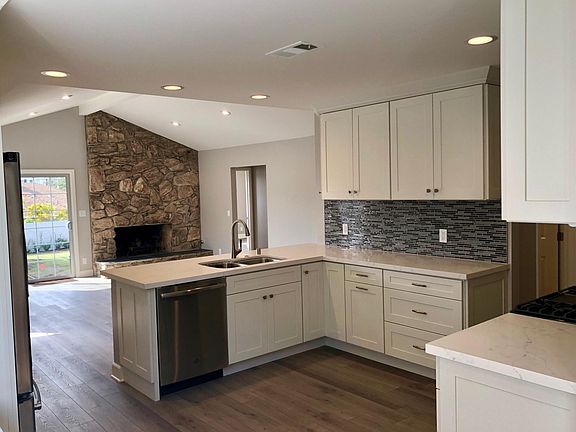 Brand new Kitchen and appliances