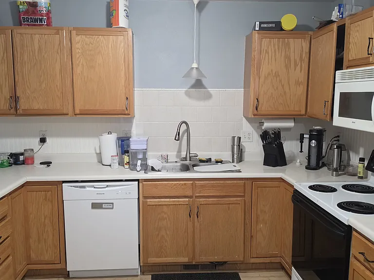 2621 Rigden Pkwy — Photo 11