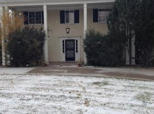 800 Crescent Ln, Lakewood, CO 80214