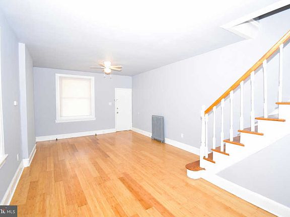 3rd image of 1920 Berkshire St