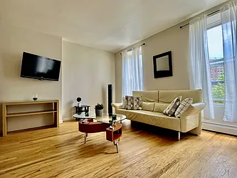 Rented by Glass Haus Realty