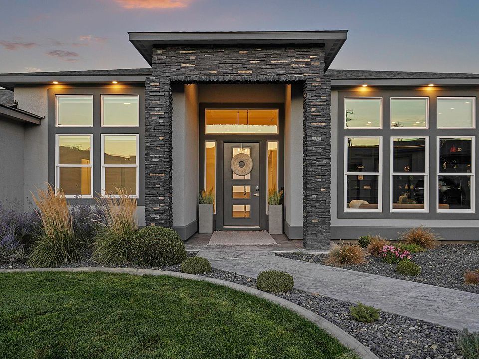 ca＆Ri 25323 Bayside Pl, Harbor City, CA 90710 | MLS# SB25109753 | Redfin