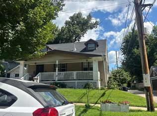 410 20th St SE, Cedar Rapids, IA 52403