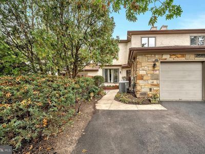 7 Jackie Dr, Lawrence Township, NJ, 08648