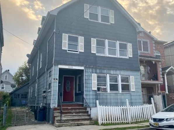 1032-1034 Olive St, Elizabeth, NJ 07201