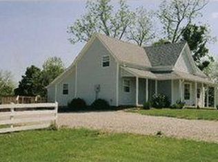 4028 W 300 S, Trafalgar, IN 46181