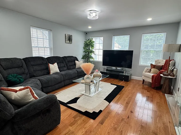 23 Concannon St #1 — Photo 7