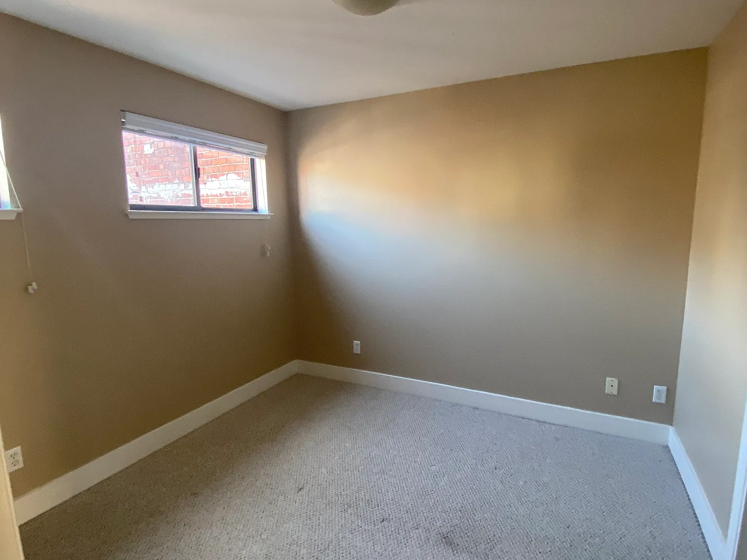 2 bed, 767 sqft, $4,500 — Photo 2