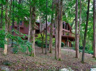 230 Walden Ln #A, New Market, AL 35761