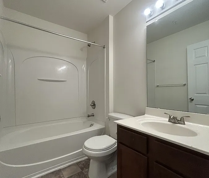 11100 Gwynn Oaks Dr #102 — Photo 14