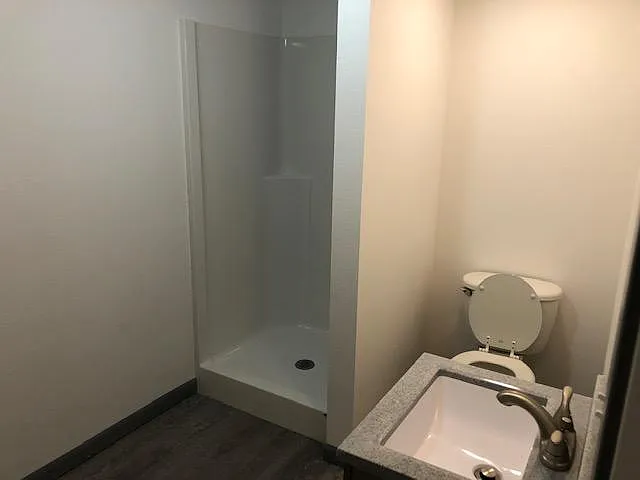 1311 W 1st St #22 — Photo 5