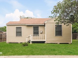 1322 Verbena St, Corpus Christi, TX 78405