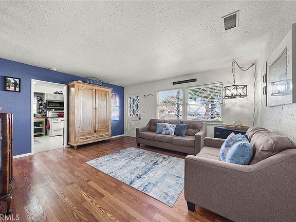 4th image of 4922 Reynolds Rd