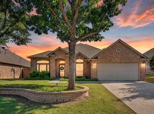 2312 Regina Dr, Corinth, TX 76210