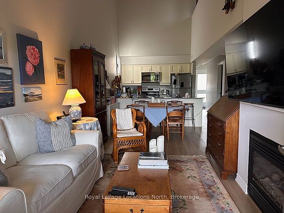5th image of 1 Brandy Lane Dr #304