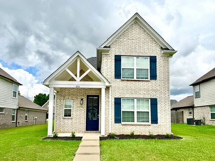 8914 Kimberly Dawn Dr — Photo 1