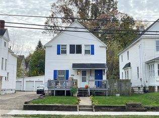 394 E South St, Akron, OH