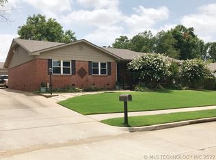 6004 E 62nd St, Tulsa, OK 74136