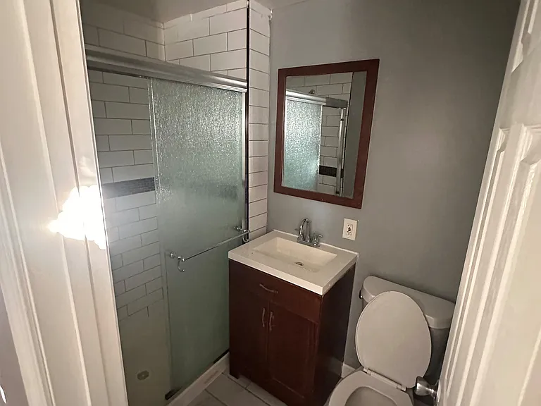 619 S Chapel St — Photo 5