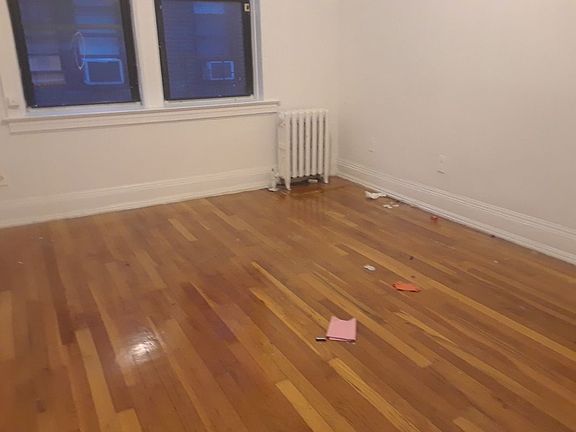 2nd image of 3515 94th St APT 4D