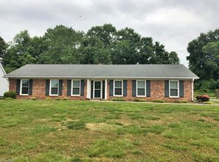 1065 High Ridge Rd, Kernersville, NC 27284