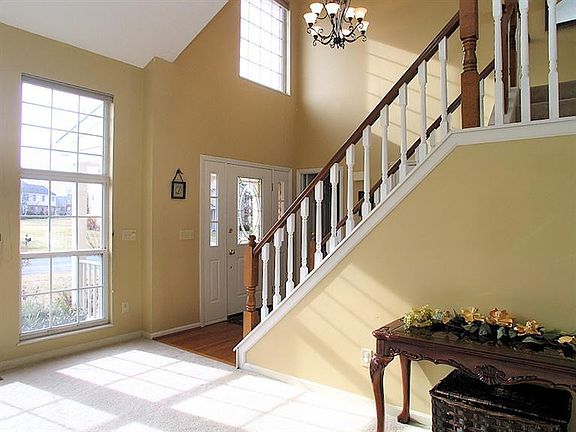 2nd image of 6304 Commanche Dr
