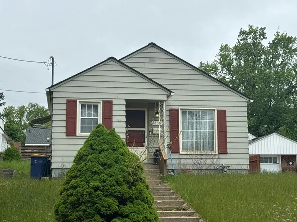 1359 Arianna St NW, Grand Rapids, MI 49504