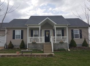 1625 Hannah Dr, Lawrenceburg, KY 40342