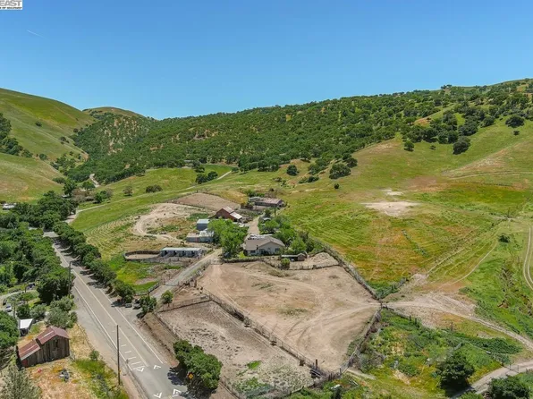 12141 Tesla Rd, Livermore, CA 94550