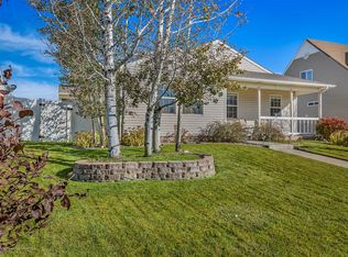 424 Columbine Dr, Rifle, CO 81650