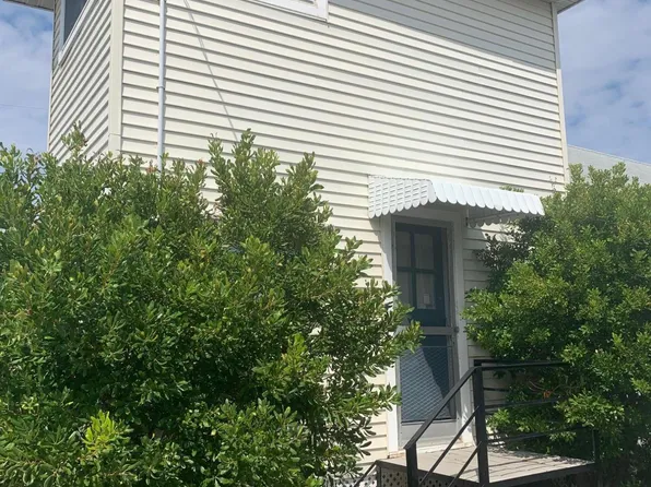 29 Shore Villas Rd, Seaside Park, NJ 08752