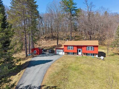 54 Gifford Road, White River Junction, VT, 05001