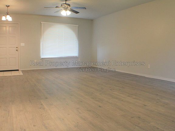 2nd image of 10904 N Florida Ave
