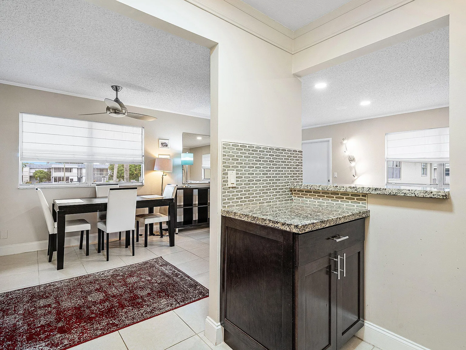 1 bed, 1.5 bath, 720 sqft, $1,500 — Photo 4