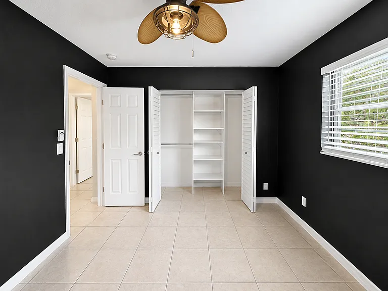 2478 NW Holiday Ct — Photo 15