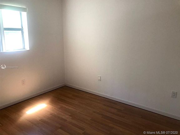 5th image of 8185 NW 7th St APT 215