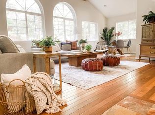 2165 Newell Dr, Aptos, CA 95003