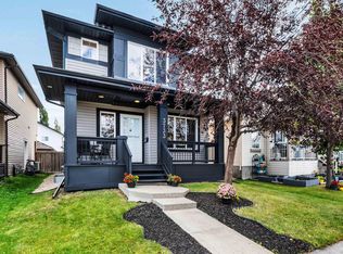 3733 12th St NW, Edmonton, AB T6T 0E6