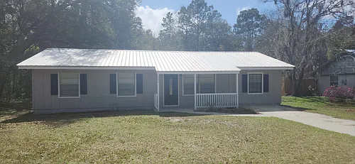 205 Harbor Dr Photo 1