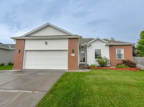 2349 NW 43rd St, Lincoln, NE 68524