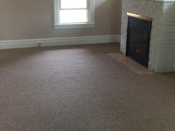2nd image of 554 Arnold St