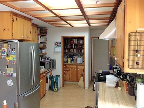 4th image of 21011 Marine View Dr SW