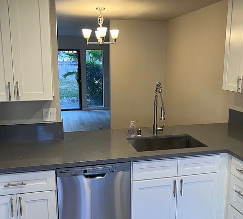 2nd image of 4933 Whisper Ln