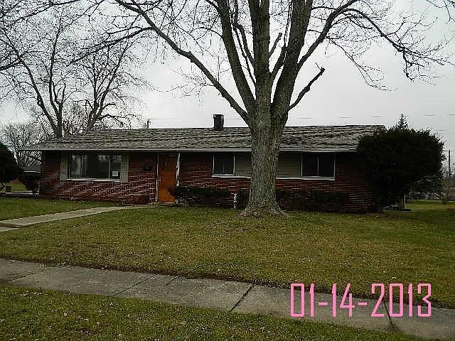313 E Eppington Dr photo 1