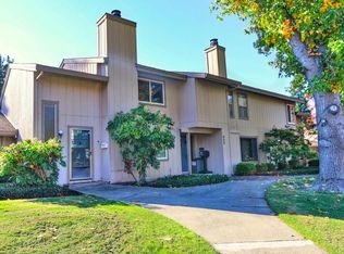 424 Florin Rd, Sacramento, CA 95831