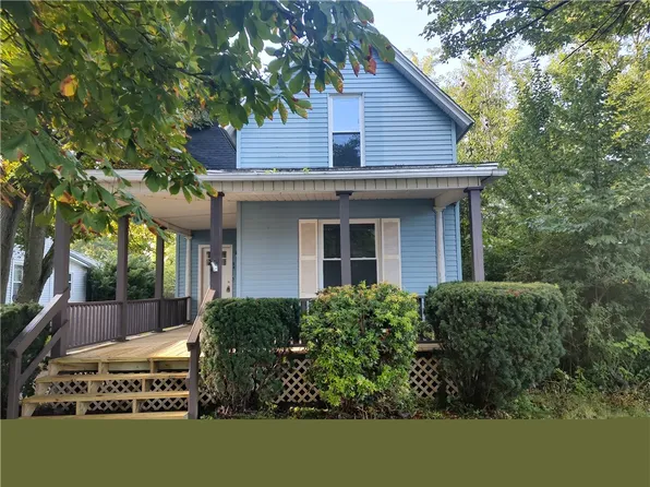 24 W Pearl St, Albion, PA 16401