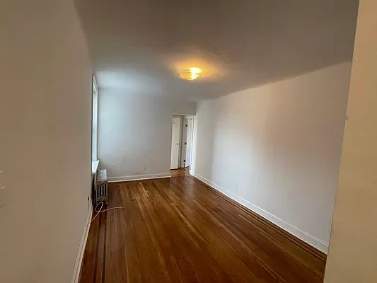 5th image of 31-18 Newtown Ave #B1