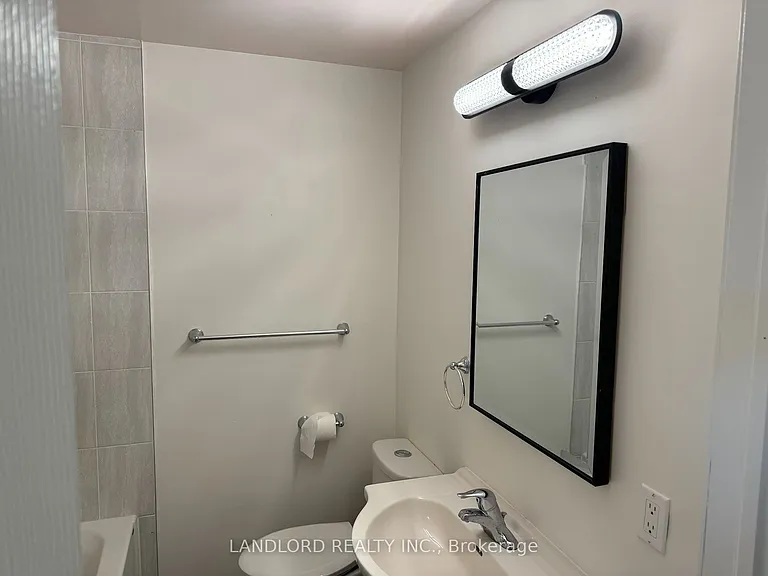 19 Vanessa Rd — Photo 20
