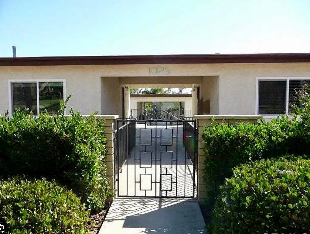 1025 Georgia St — Photo 1