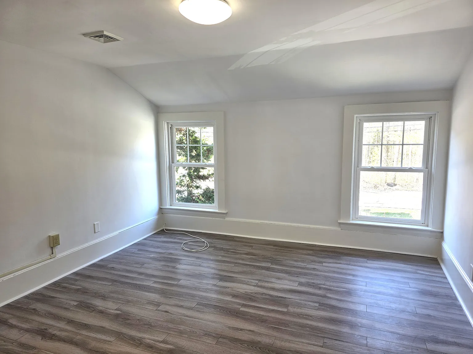 2 bed, 800 sqft, $2,350 — Photo 4